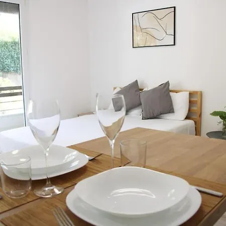 Apartment Lovely Renovated Studio With Free Parking Lugano